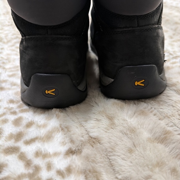 Keen Kacy Winter Boots - Picture 2 of 10